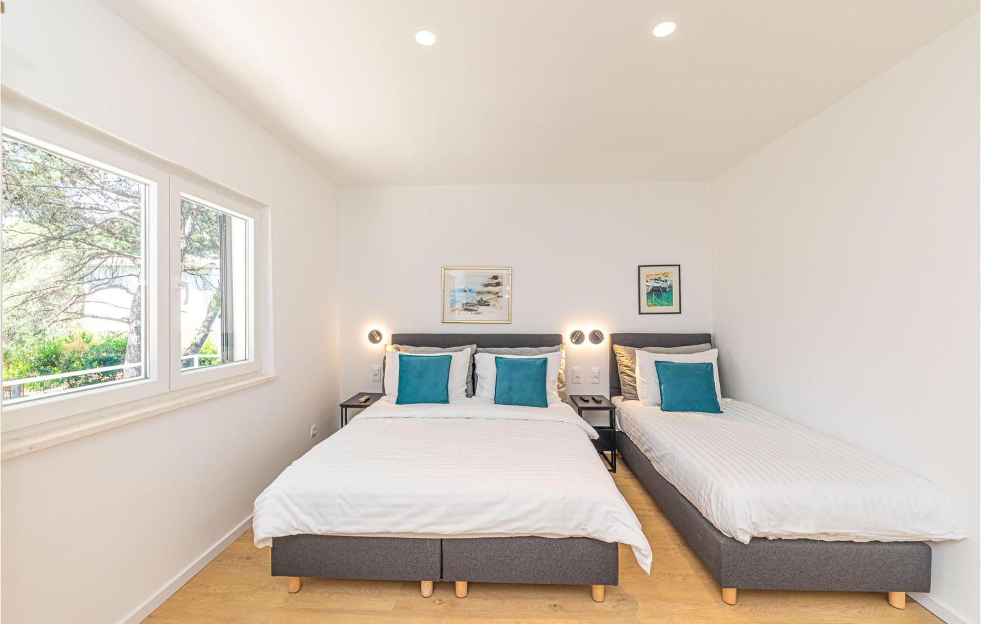 3 Bedroom Lovely Home In יאדריה מראה חיצוני תמונה