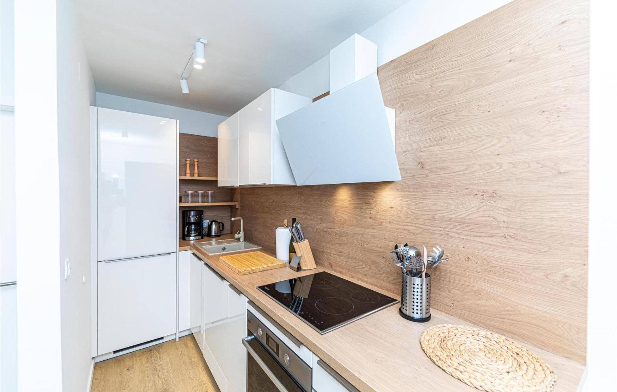 3 Bedroom Lovely Home In יאדריה מראה חיצוני תמונה